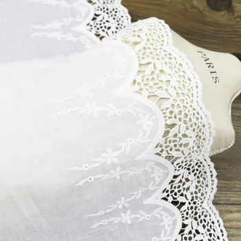 24 cm wide and 100% cotton lace embroidery lace fabric warp knitted garment accessories DIY
24 cm wide and 100% cotton lace embroidery lace fabric warp knitted garment accessories DIY