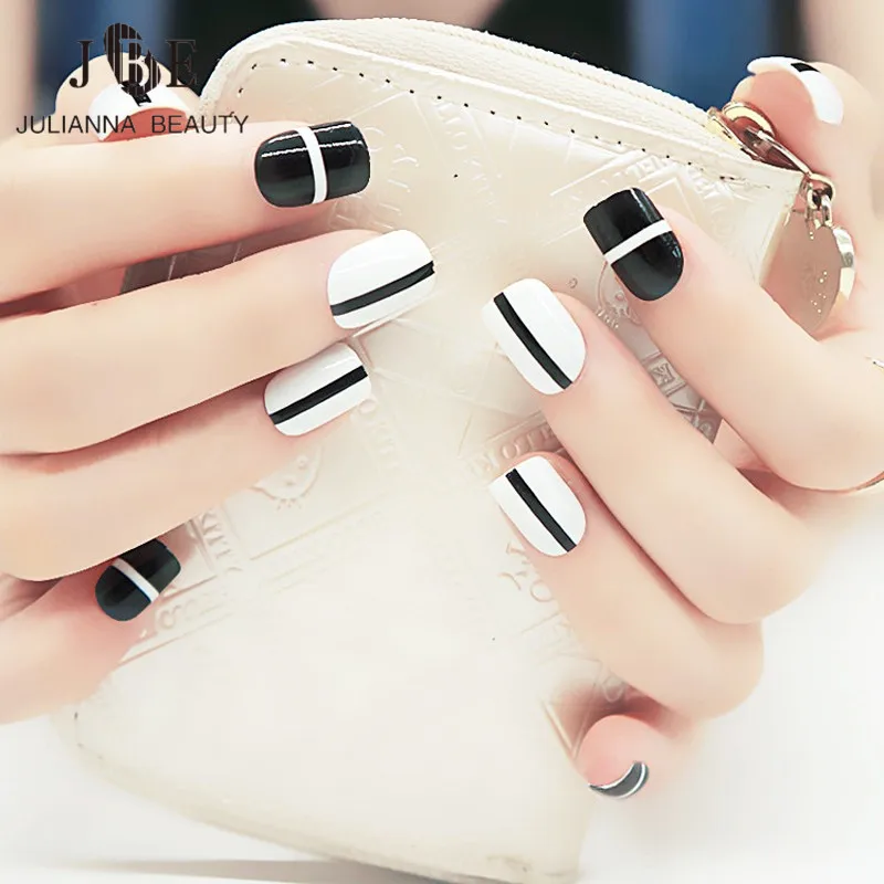 24pcs/Set Fashion White/Black Fake Nails Short Square Faux Ongles Nail Art Tips Makeup Set Acrylic Artificial False Nails Tips
24pcs/Set Fashion White/Black Fake Nails Short Square Faux Ongles Nail Art Tips Makeup Set Acrylic Artificial False Nails Tips