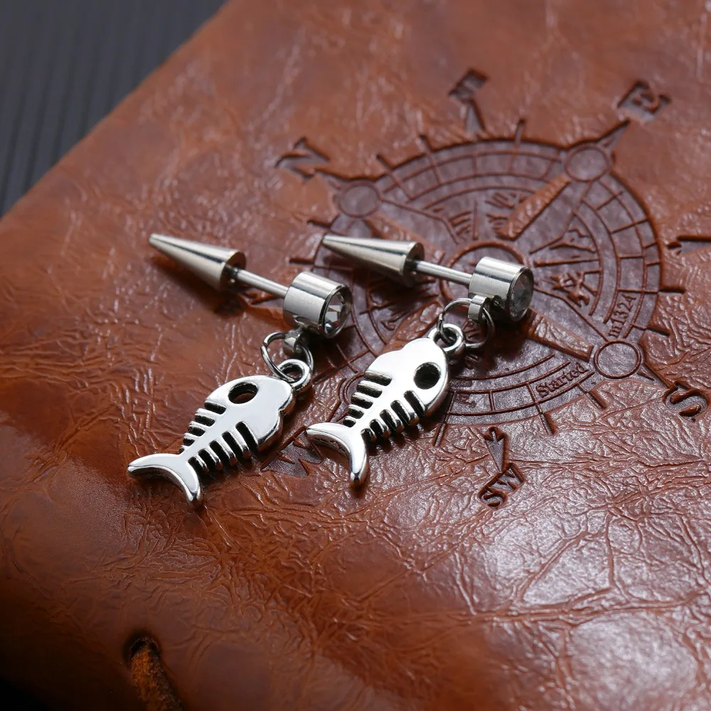 Personality Men Women Nightclubs Hip Hop Rock Earrings Stainless Steel inlaid Zirconia Fish Bone Unisex Ear Jewelry GE504
Personality Men Women Nightclubs Hip Hop Rock Earrings Stainless Steel inlaid Zirconia Fish Bone Unisex Ear Jewelry GE504