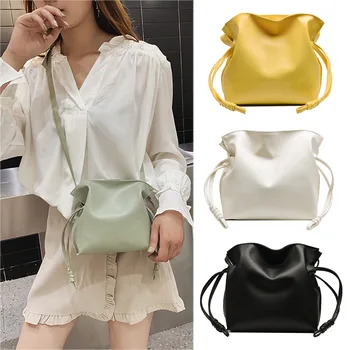 Ladies Hand Bags Fashion PU Bucket Bags Solid Color Simple Slung Bag Drawstring Wild Mobile Phone Bag Bolsas Feminina ##5
Ladies Hand Bags Fashion PU Bucket Bags Solid Color Simple Slung Bag Drawstring Wild Mobile Phone Bag Bolsas Feminina ##5