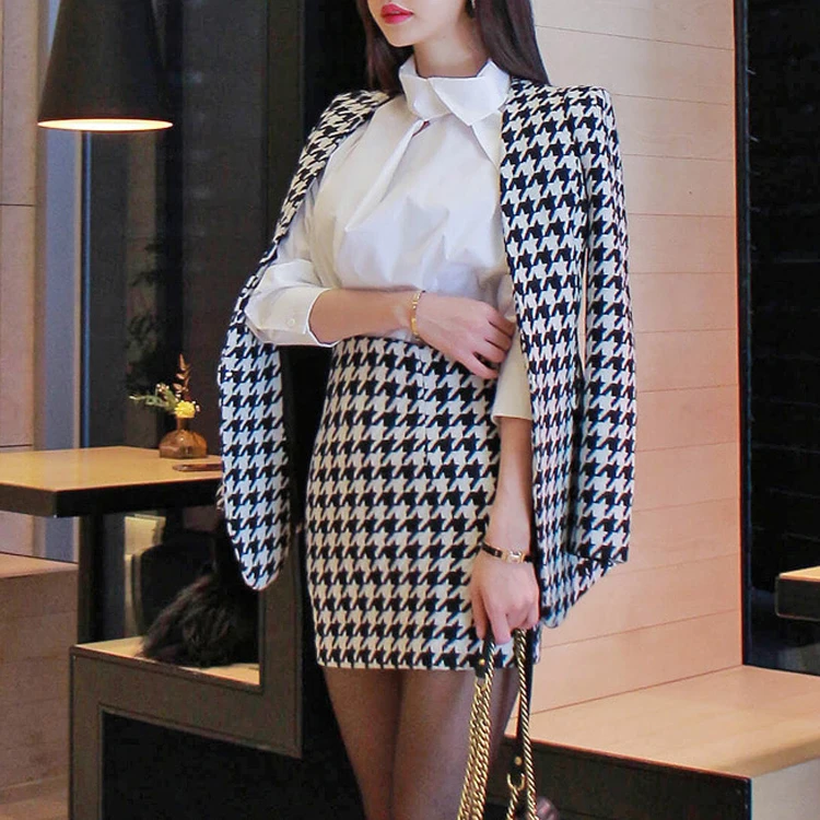 2018 autumn Winter Plaid Patchwork Wool Suit Women Tweed Blazer Jacket Bodycon Mini Pencil Skirt Suit Work Casual two Piece Set
2018 autumn Winter Plaid Patchwork Wool Suit Women Tweed Blazer Jacket Bodycon Mini Pencil Skirt Suit Work Casual two Piece Set