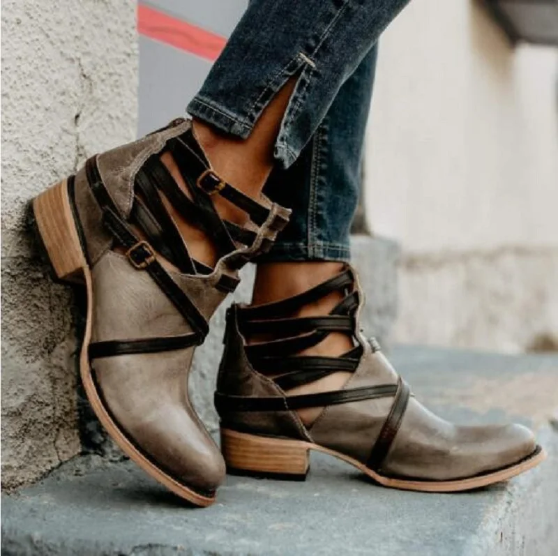 New faux leather ankle boots for women autumn winter mid heels buckle strap vintage shoes platform martin boots botas mujer
New faux leather ankle boots for women autumn winter mid heels buckle strap vintage shoes platform martin boots botas mujer