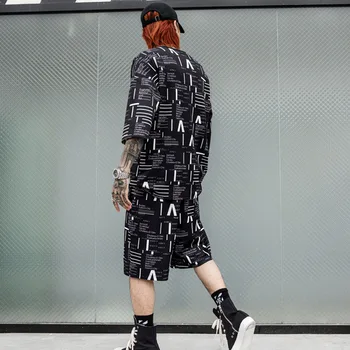 New Men Short Sleeve T-shirt Sets (t Shirt+shorts) Fashion Casual Male Streetwear Hip Hop Loose Tee Shirts Suits
New Men Short Sleeve T-shirt Sets (t Shirt+shorts) Fashion Casual Male Streetwear Hip Hop Loose Tee Shirts Suits