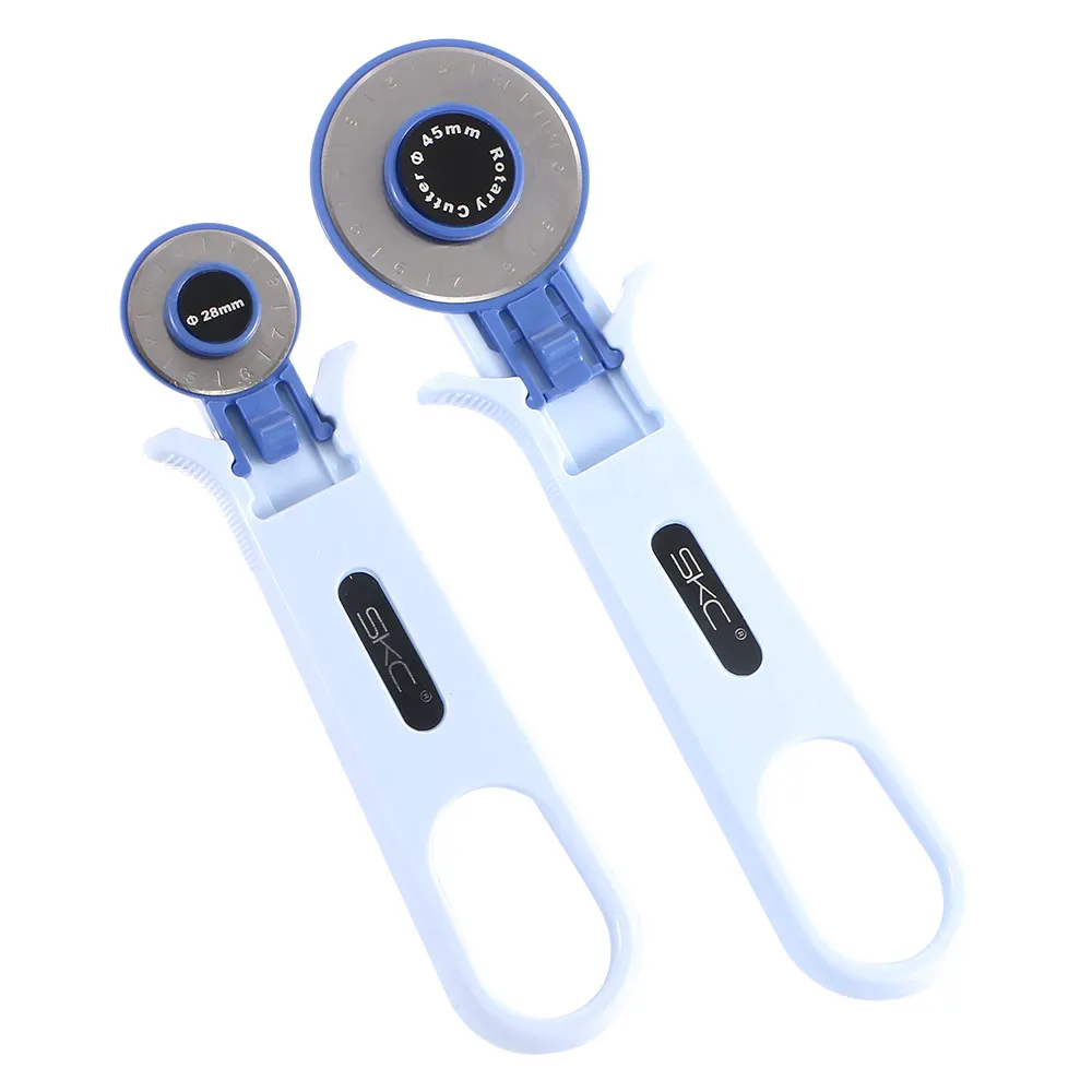 1 pc Rotary Cutter 28mm 45mm Rotary Cutter Quilters Sewing Quilting Cutting Craft Tool Rotary Fabric Leather Cutter Tools
1 pc Rotary Cutter 28mm 45mm Rotary Cutter Quilters Sewing Quilting Cutting Craft Tool Rotary Fabric Leather Cutter Tools