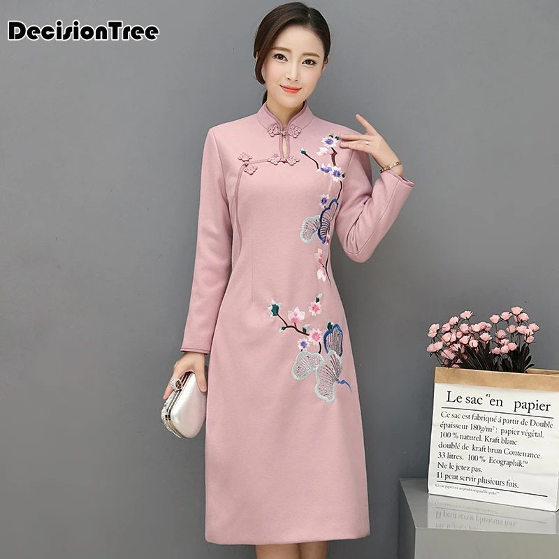 2019 summer trends red chinese traditional dress women silk rayon cheongsam top sexy long dripping qipao floral
2019 summer trends red chinese traditional dress women silk rayon cheongsam top sexy long dripping qipao floral