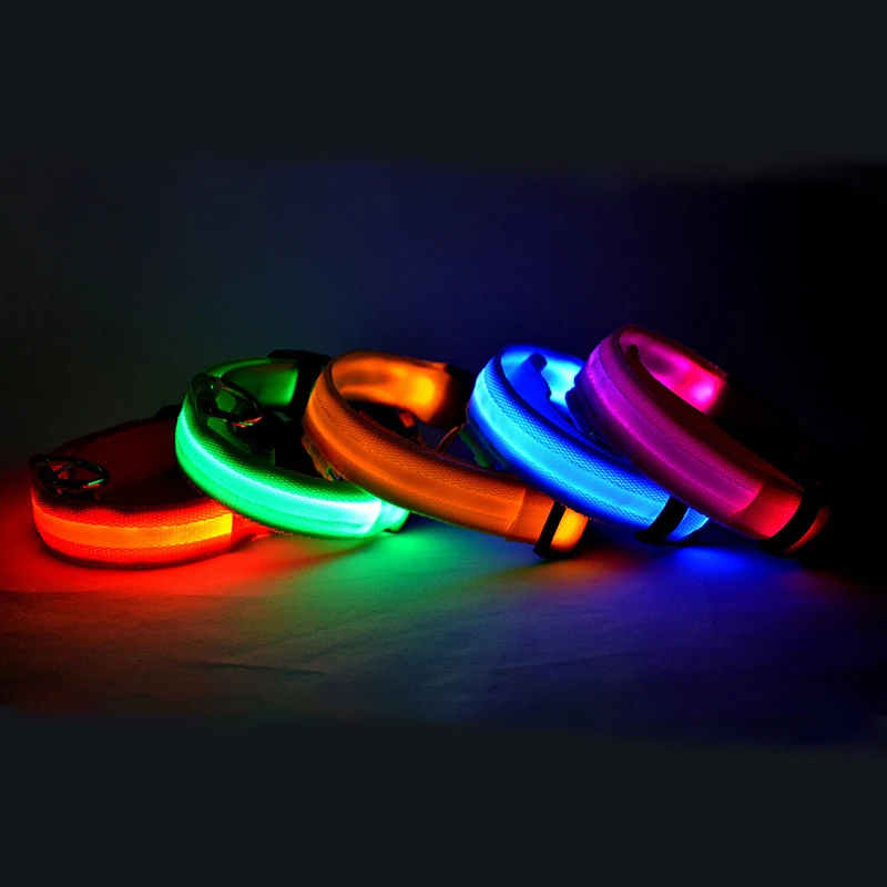 1pc Safety LED Dog Collar Flashing In Dark Light-Up 3 Mode Lighting Led Pet Collar Wide Luminous Pet Products For Puppy Dogs
1pc Safety LED Dog Collar Flashing In Dark Light-Up 3 Mode Lighting Led Pet Collar Wide Luminous Pet Products For Puppy Dogs
