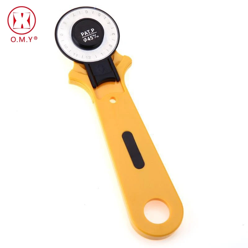 O.M.Y Patchwork Roller Wheel Round Knife Cloth Cutting Knife Leather Craft Fabrics Rotary Cutter 45mm For Leather Fabrics
O.M.Y Patchwork Roller Wheel Round Knife Cloth Cutting Knife Leather Craft Fabrics Rotary Cutter 45mm For Leather Fabrics
