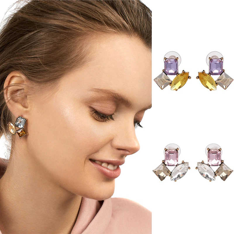 JUJIA Fashion high quality crystal stud Earrings for women jewelry Factory Price statement stud earrings
JUJIA Fashion high quality crystal stud Earrings for women jewelry Factory Price statement stud earrings