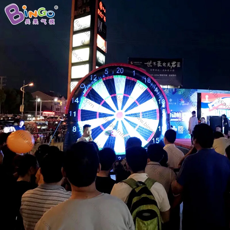 5 Meters High Giant inflatable football dart boards target with stick soccer toys
5 Meters High Giant inflatable football dart boards target with stick soccer toys