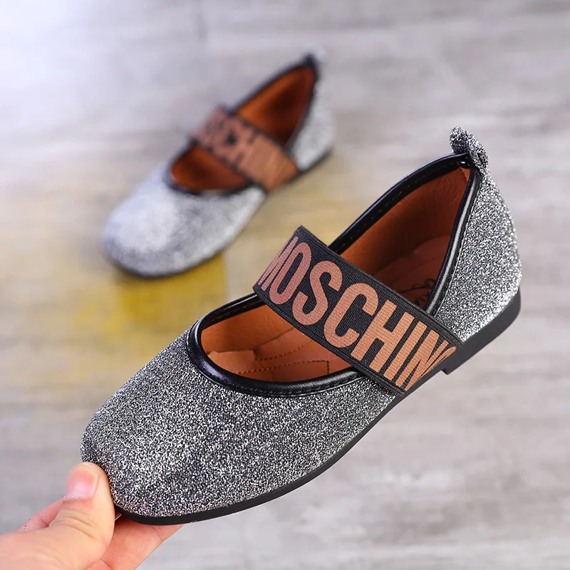 Girls Shoes Little Girls Flats Wedding Children Shoes Princess Glitter Leather Sneaker 2019 Spring Kids Dance Party Shoes
Girls Shoes Little Girls Flats Wedding Children Shoes Princess Glitter Leather Sneaker 2019 Spring Kids Dance Party Shoes