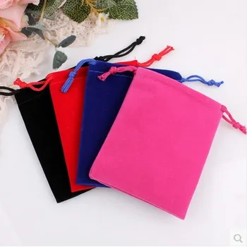 Wholesale 100pcs/Lot High Quatity Velvet Drawstring Packaging Mini Jewelry Gift Wedding Christmas Bags/Pouch
Wholesale 100pcs/Lot High Quatity Velvet Drawstring Packaging Mini Jewelry Gift Wedding Christmas Bags/Pouch