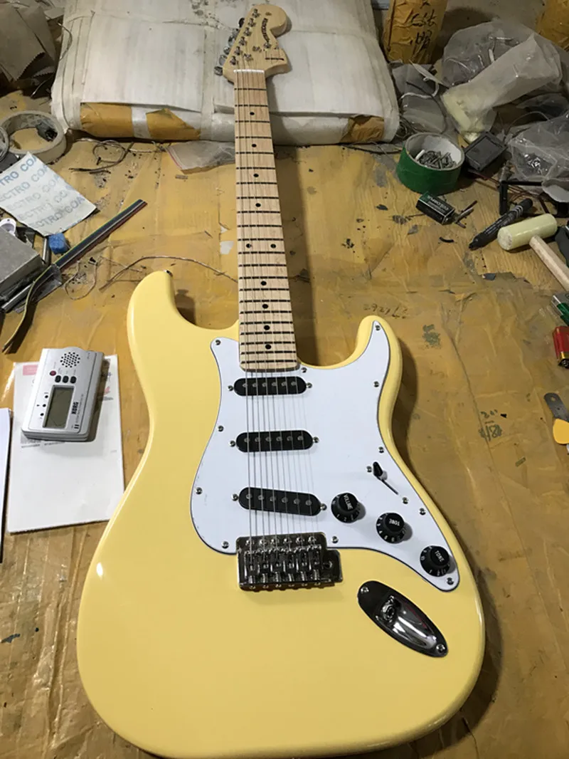 Factory customization shop Highest quality the most favorable price ST electric guitar free delivery
Factory customization shop Highest quality the most favorable price ST electric guitar free delivery