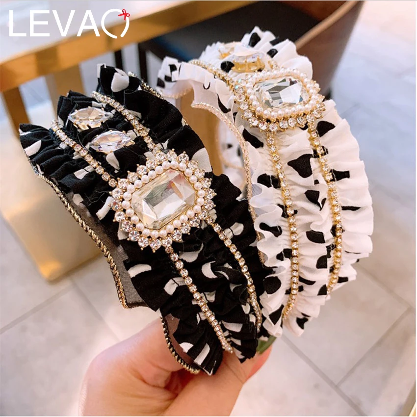 Levao Retro Dot Pint Headband Laciness Hairbands fro Women Girls Elegant Crystal Square Hair Hoop Bands Bezel Hair Accessories
Levao Retro Dot Pint Headband Laciness Hairbands fro Women Girls Elegant Crystal Square Hair Hoop Bands Bezel Hair Accessories