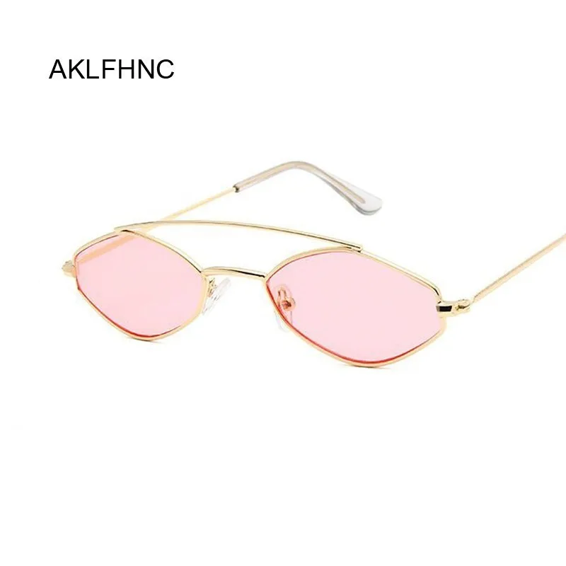 Polygonal Sunglasses Women Glasses Lady Luxury Retro Metal Sun Glasses Vintage Mirror Oculos De Sol Feminino UV400
Polygonal Sunglasses Women Glasses Lady Luxury Retro Metal Sun Glasses Vintage Mirror Oculos De Sol Feminino UV400