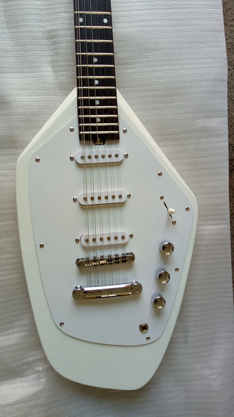 irregularity 12 strings electric guitar White electric guitar quality guarantee free delivery
irregularity 12 strings electric guitar White electric guitar quality guarantee free delivery