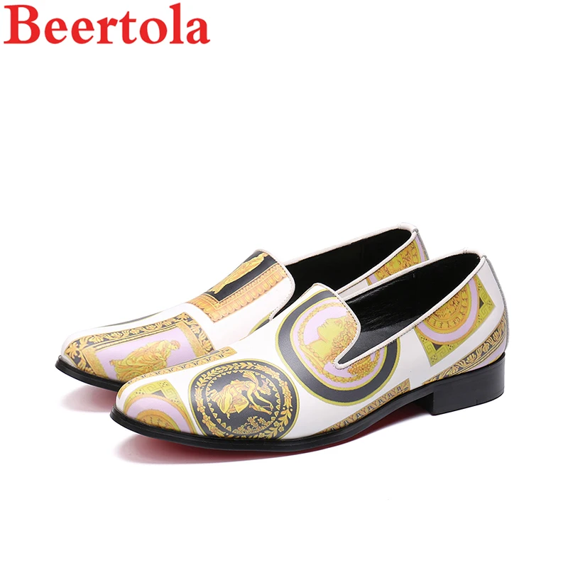 Beertola Fashion Men Shoes Graffiti Round Toe Genuine Leather Zapatillas Flats Shoes Printing Shoes Loafers Mocassin Size 37-46
Beertola Fashion Men Shoes Graffiti Round Toe Genuine Leather Zapatillas Flats Shoes Printing Shoes Loafers Mocassin Size 37-46
