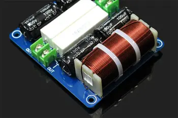 1PCS High quality HIFI Car Amplifier Passive Subwoofer Audio Frequency Divider Crossover Filters 200W new
1PCS High quality HIFI Car Amplifier Passive Subwoofer Audio Frequency Divider Crossover Filters 200W new