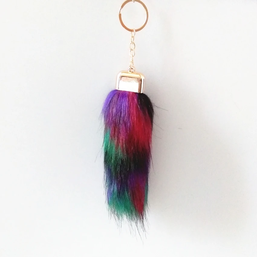 2017 New Purple Green Series Cylindrical Tail Design Car Key Ring Long Fake Fur Brand Bag Chain Personality Hang Keychains
2017 New Purple Green Series Cylindrical Tail Design Car Key Ring Long Fake Fur Brand Bag Chain Personality Hang Keychains