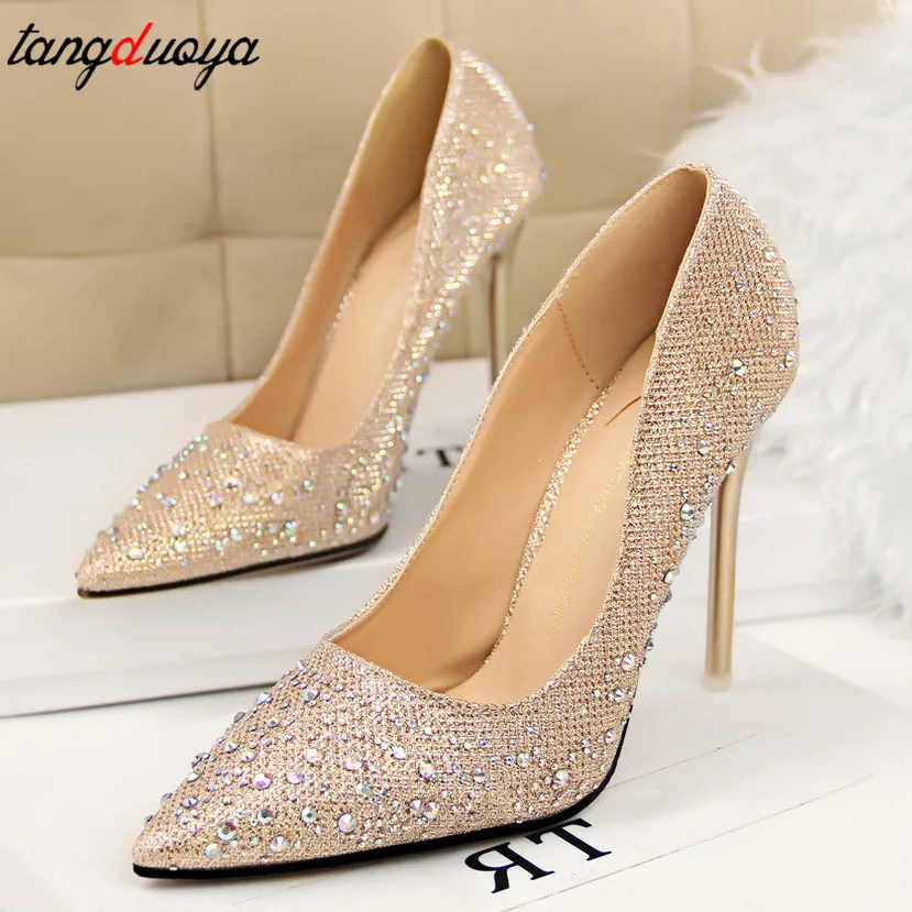 rhinestone wedding shoes woman high heel pumps women shoes high heels 2019 ladies pumps shoes womens tacones mujer
rhinestone wedding shoes woman high heel pumps women shoes high heels 2019 ladies pumps shoes womens tacones mujer