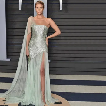 2018 New Fashion Graceful Sequins Voile Collection Show Blue Prom Formal Occasion Long Women Dress Gown Cocktail Ladies Dresses
2018 New Fashion Graceful Sequins Voile Collection Show Blue Prom Formal Occasion Long Women Dress Gown Cocktail Ladies Dresses