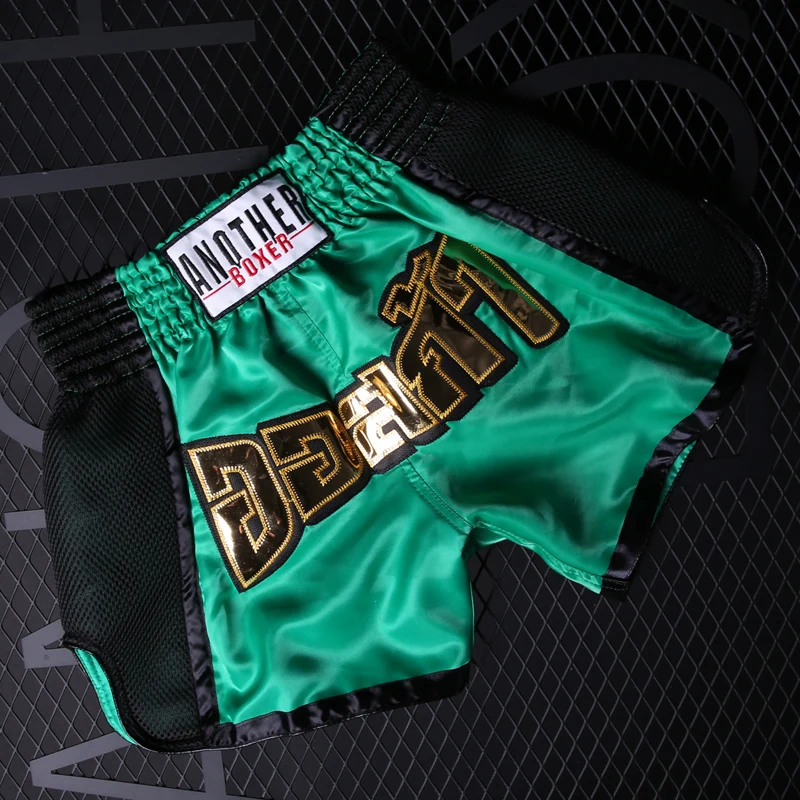 Men Kick Boxing Shorts MMA Sublimated Print Trunks Fitness Shorts Kickboxing Muay Thai Gym Trunk Pantalones Boxeo Short cheap
Men Kick Boxing Shorts MMA Sublimated Print Trunks Fitness Shorts Kickboxing Muay Thai Gym Trunk Pantalones Boxeo Short cheap