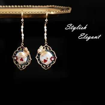 Retro Classic Pearl Earrings Fashion Female Temperament All Earings Ear Ornaments Free Shipping
Retro Classic Pearl Earrings Fashion Female Temperament All Earings Ear Ornaments Free Shipping