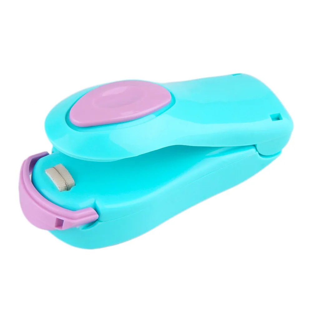Portable Plastic Bag Clips Reseal Handy Vacuum Food Saver Storage Bag Heat Sealing Machine Bag Sealer Keep Food Fresh Home Use
Portable Plastic Bag Clips Reseal Handy Vacuum Food Saver Storage Bag Heat Sealing Machine Bag Sealer Keep Food Fresh Home Use