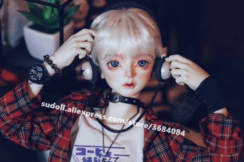SuDoll 1/3 BJD SD Doll Boy Man Bare Doll Handmade Resin Gift Random Eyes High Quality
SuDoll 1/3 BJD SD Doll Boy Man Bare Doll Handmade Resin Gift Random Eyes High Quality