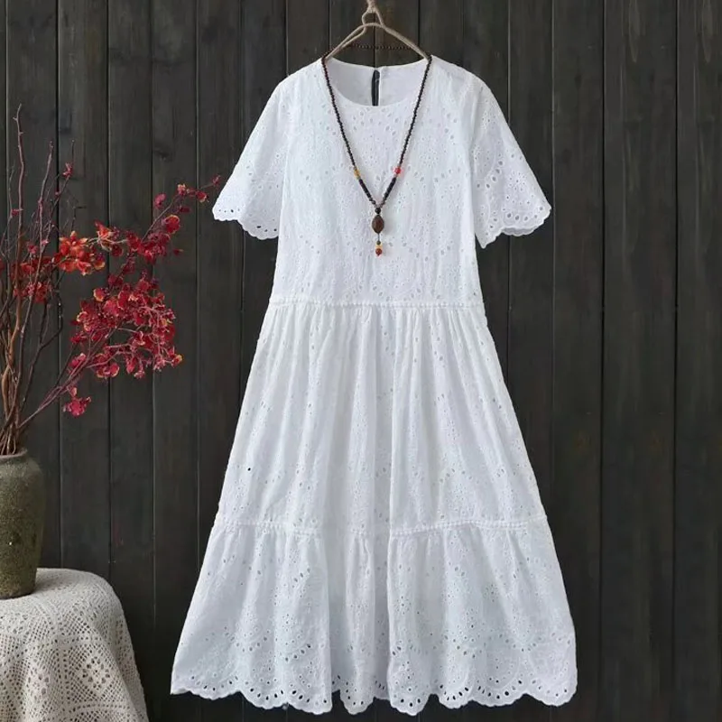 Free Shipping 2018 New Fashion Women Short Sleeve Cotton Lace White Summer Dresses Japan Style Long Mid-calf Dresses Embroidery
Free Shipping 2018 New Fashion Women Short Sleeve Cotton Lace White Summer Dresses Japan Style Long Mid-calf Dresses Embroidery