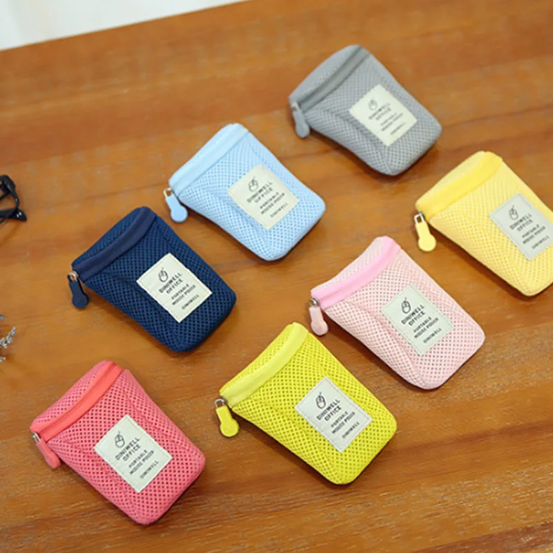 1pc Small Travel Digital Data Cable Storage Bag Mouse Protecion Laptop Adapt Mouse Case Charger Bag Power Pack
1pc Small Travel Digital Data Cable Storage Bag Mouse Protecion Laptop Adapt Mouse Case Charger Bag Power Pack