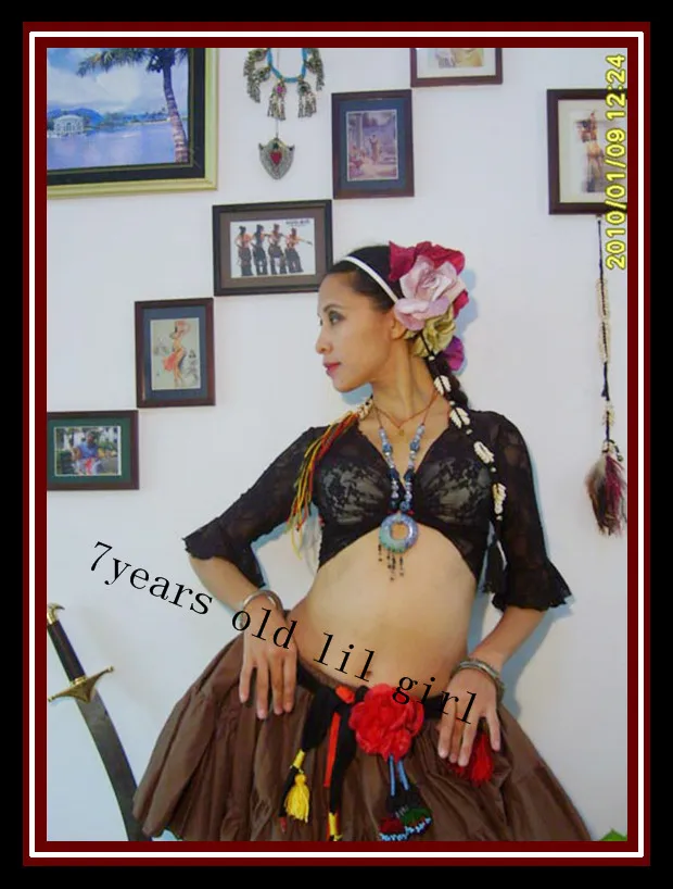 Lace belly dance top Gypsy Bohemian top korea lace small flare Blouse Top DDI01-11
Lace belly dance top Gypsy Bohemian top korea lace small flare Blouse Top DDI01-11