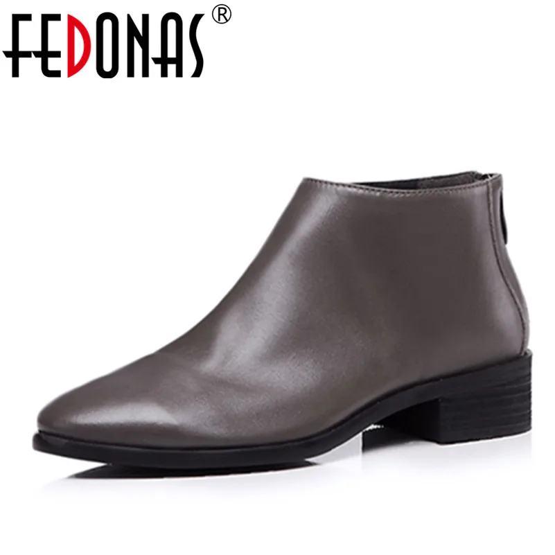 FEDONAS Brand Women Basic Ankle Boots Genuine Leather Autumn Winter Warm Snow Shoes Round Toe Elegant Shoes Woman Office Pumps
FEDONAS Brand Women Basic Ankle Boots Genuine Leather Autumn Winter Warm Snow Shoes Round Toe Elegant Shoes Woman Office Pumps