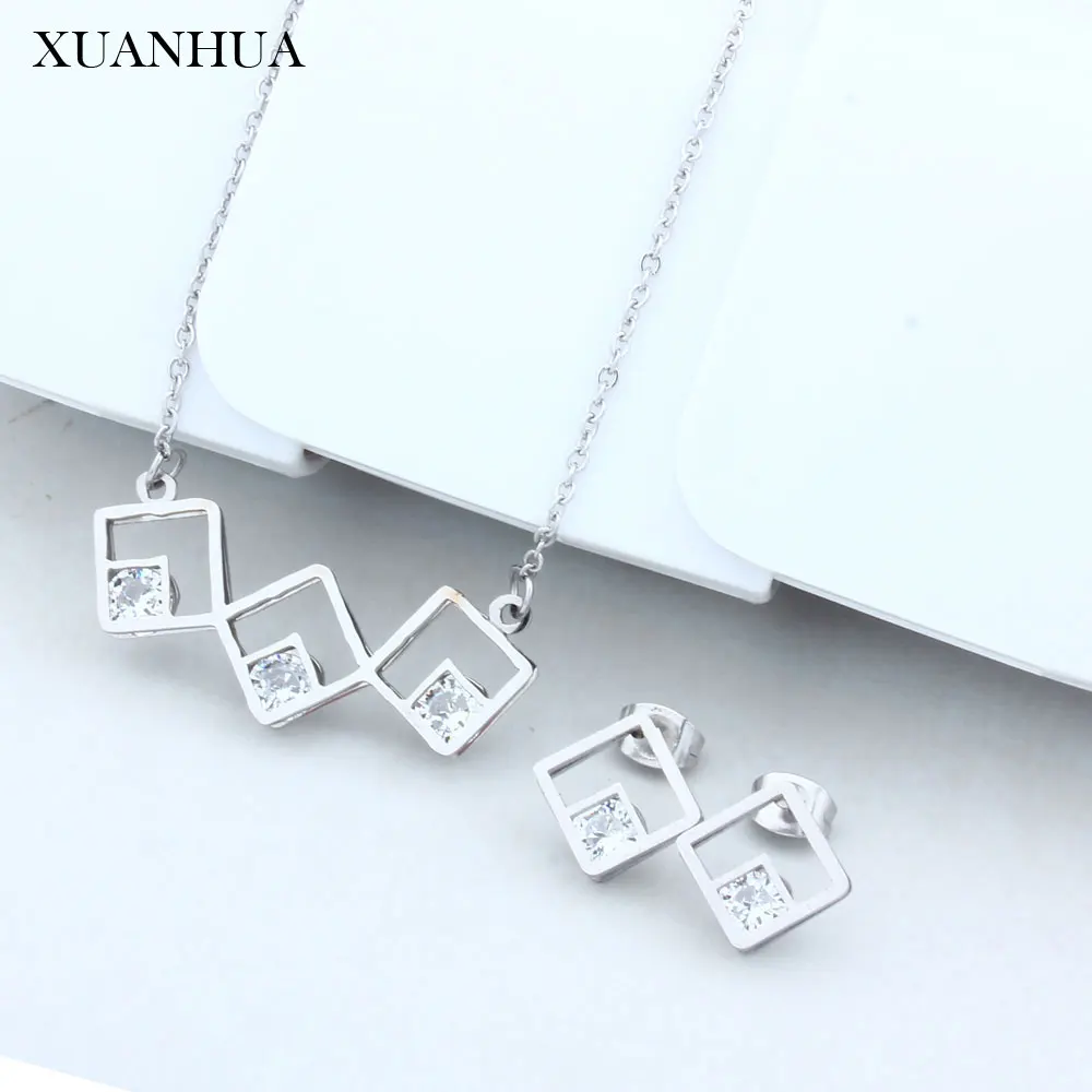 XUANHUA Stainless Steel Jewelry For Woman Indian Jewelry Earring And Necklace Sets Jewelry Sets Summer Accessories
XUANHUA Stainless Steel Jewelry For Woman Indian Jewelry Earring And Necklace Sets Jewelry Sets Summer Accessories