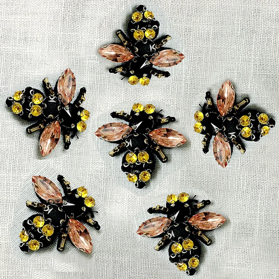 5PCS/LOT Bees Sequins Sew On Handmade Brooch Patches Beaded Applique Beaded Bee Patch Bee Applique Rhinestone Bee for DIY
5PCS/LOT Bees Sequins Sew On Handmade Brooch Patches Beaded Applique Beaded Bee Patch Bee Applique Rhinestone Bee for DIY
