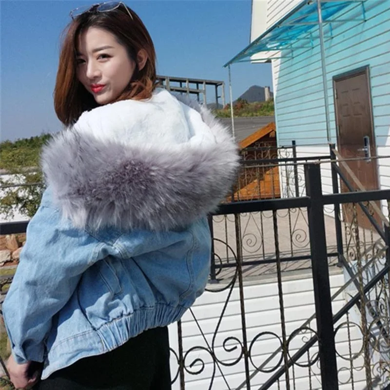 Women Winter Warm Denim Jacket Faux Fur Collar Casual Fur Padded Warm Denim Jacket Outwear Coat Outerwear
Women Winter Warm Denim Jacket Faux Fur Collar Casual Fur Padded Warm Denim Jacket Outwear Coat Outerwear