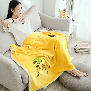 GiraffeSpring and Autumn Festival Portable Children's Blanket Knee Blanket High Density Super Soft Blanket for the sofa/Bed/Car
GiraffeSpring and Autumn Festival Portable Children's Blanket Knee Blanket High Density Super Soft Blanket for the sofa/Bed/Car