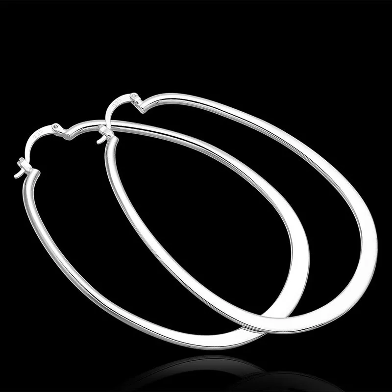 New Fashion Jewelry 925 Sterling Silver Simple Style Flat U Ear Ring Earrings Clip For Women Gift
New Fashion Jewelry 925 Sterling Silver Simple Style Flat U Ear Ring Earrings Clip For Women Gift
