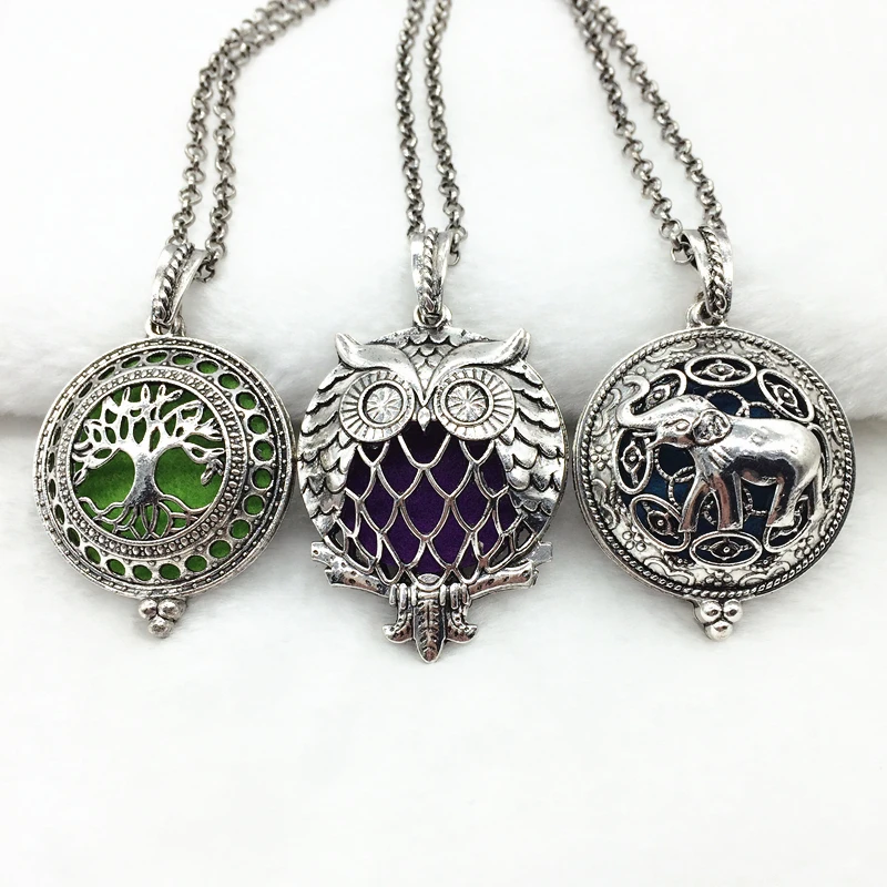 1pc Owl Bird Tree Elephent Design Copper Tibetan Silver Locket Aroma Essential Oil Diffuser Trendy Pendant Necklace Jewelry Gift
1pc Owl Bird Tree Elephent Design Copper Tibetan Silver Locket Aroma Essential Oil Diffuser Trendy Pendant Necklace Jewelry Gift