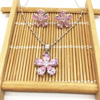 Flower Pink stone Silver Jewelry Sets For Women Wihte color Zircon Pendant/Necklace/Earrings Free shipping
Flower Pink stone Silver Jewelry Sets For Women Wihte color Zircon Pendant/Necklace/Earrings Free shipping