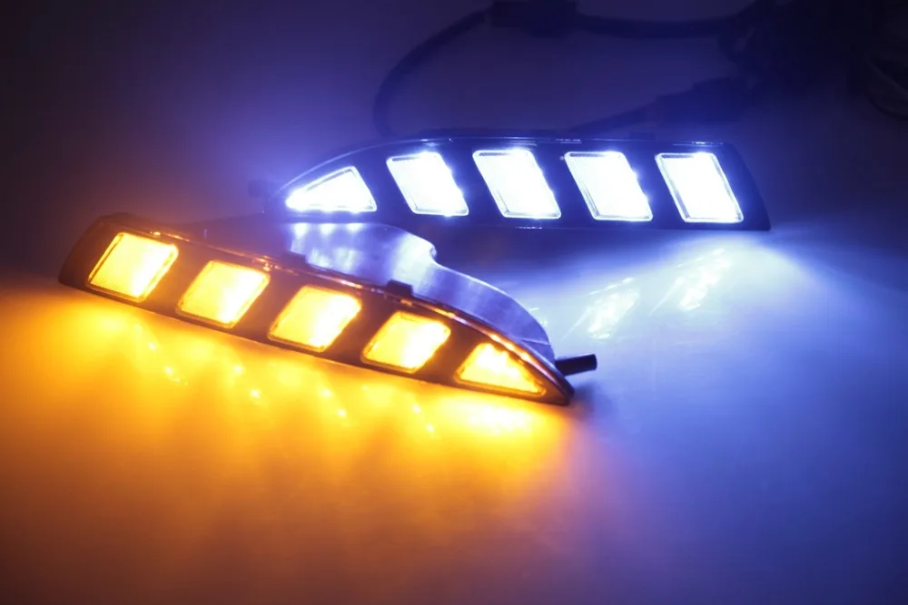 eOsuns LED DRL daytime running light for VW Volkswagen Scirocco 2013, with yellow moving turn signal
eOsuns LED DRL daytime running light for VW Volkswagen Scirocco 2013, with yellow moving turn signal