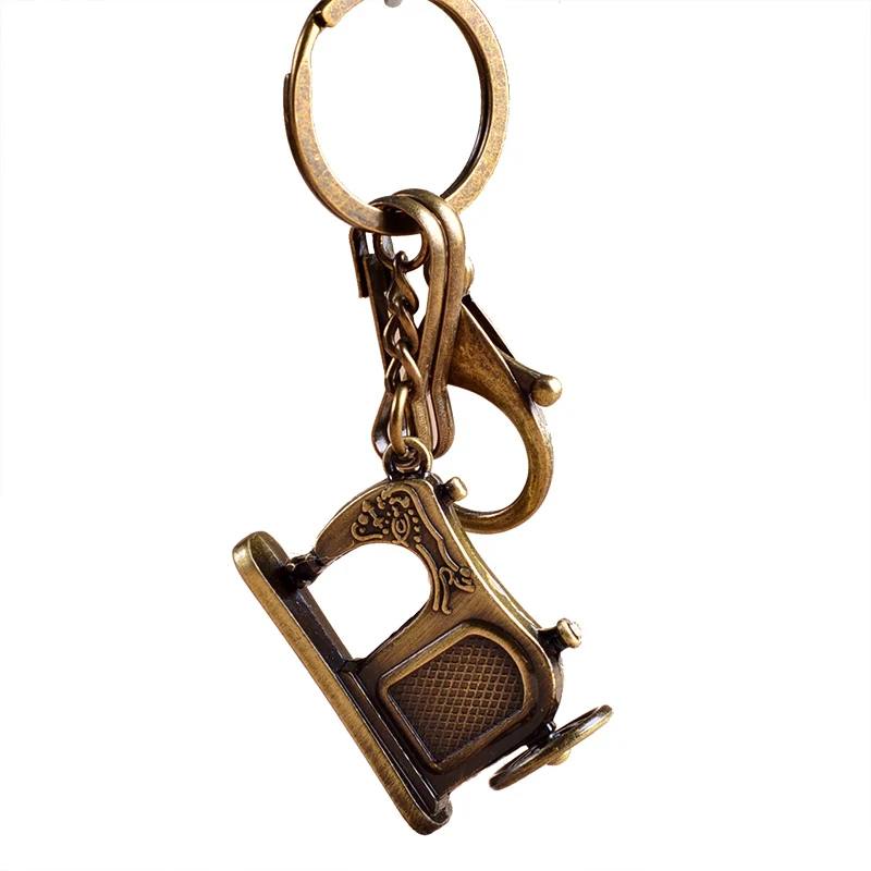 2019 Bronze Mini Sewing Machine Keyring Creative Retro DIY Pendant New Fashion Desktop Decoration Home Ornament Seamstress Gift
2019 Bronze Mini Sewing Machine Keyring Creative Retro DIY Pendant New Fashion Desktop Decoration Home Ornament Seamstress Gift