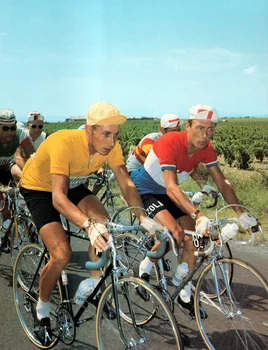 1961 : Maitre Jacques Tour France Cycling Bicycle Sports Classic Wall Stickers Canvas Vintage Poster Home Bar Decor Gift
1961 : Maitre Jacques Tour France Cycling Bicycle Sports Classic Wall Stickers Canvas Vintage Poster Home Bar Decor Gift