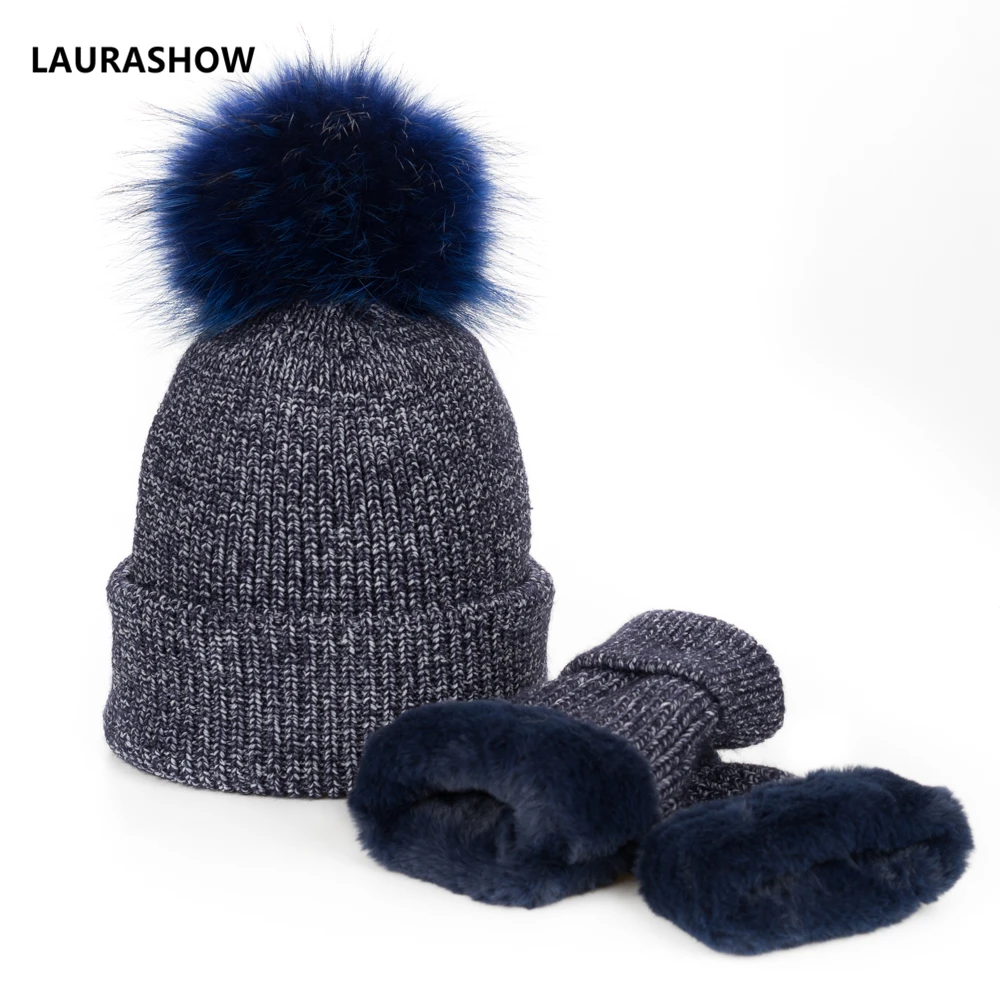Woman Knitted Scarf and Hat Gloves Set Luxury Winter Warm Crochet Hats and Scarves With Real Fur Pom Beanie Hat for Woman 
Woman Knitted Scarf and Hat Gloves Set Luxury Winter Warm Crochet Hats and Scarves With Real Fur Pom Beanie Hat for Woman