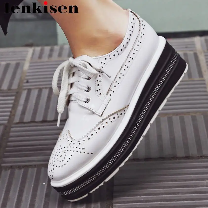 Lenkisen Punk style lace up thick bottom platform high quality PU round toe breathable concise style dating women pumps L1f1
Lenkisen Punk style lace up thick bottom platform high quality PU round toe breathable concise style dating women pumps L1f1