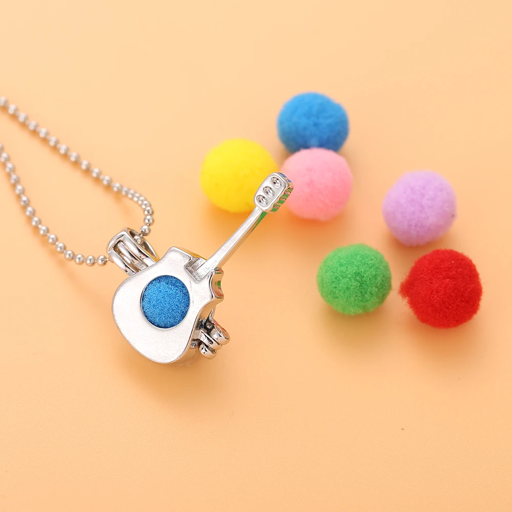 Aroma Diffuser Necklace Sweater Necklace Locket Pendant Perfume Essential Oil Aromatherapy Locket Necklace with Pads Boy Girls
Aroma Diffuser Necklace Sweater Necklace Locket Pendant Perfume Essential Oil Aromatherapy Locket Necklace with Pads Boy Girls