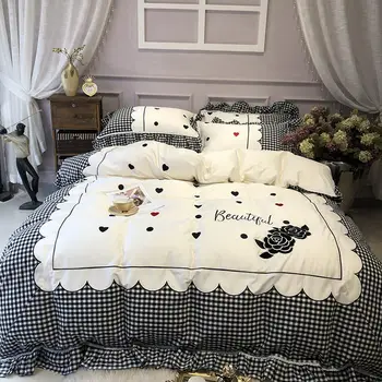 Egyptian cotton White Black Princess Bedding Set Queen King size Bed set Fitted sheet Duvet cover parrure de lit juego de cama
Egyptian cotton White Black Princess Bedding Set Queen King size Bed set Fitted sheet Duvet cover parrure de lit juego de cama