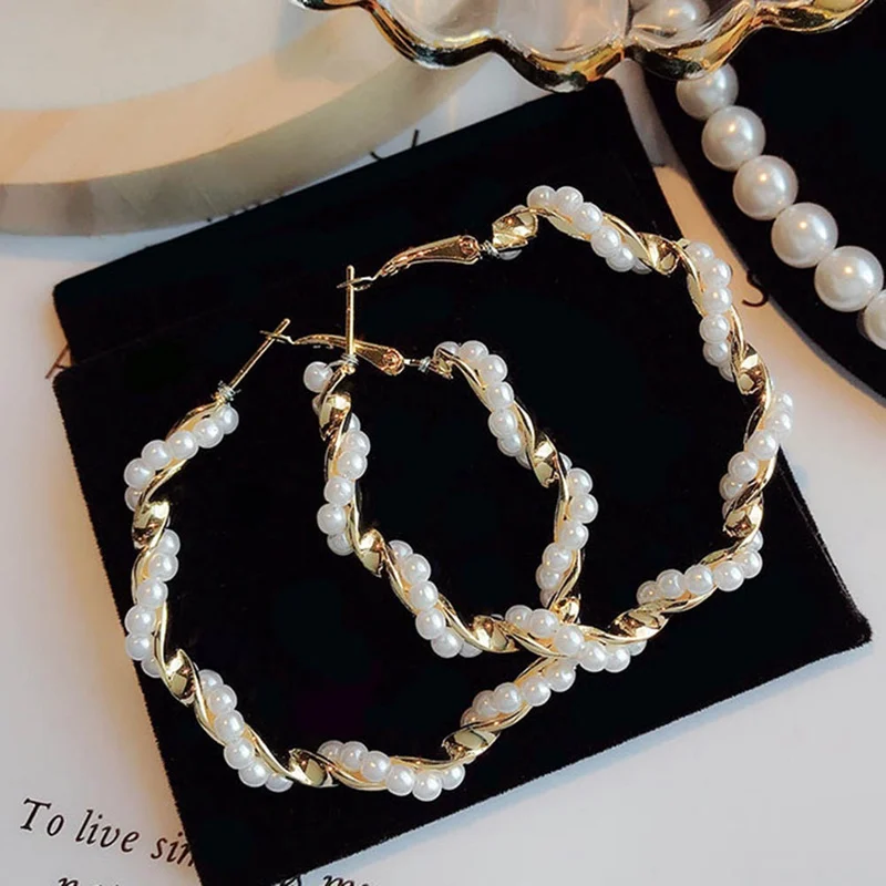 New Fashion Simulated Pearl Statement Big Hoop Earrings For Women Exaggerate Circle Earrings Personality Jewelry
New Fashion Simulated Pearl Statement Big Hoop Earrings For Women Exaggerate Circle Earrings Personality Jewelry