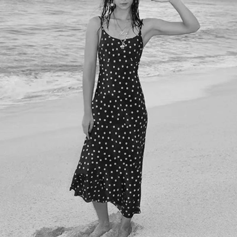 Women Black Spaghetti Strap Sexy Straight Ankle-length Dress Yellow Polka Dot Printed Women V-neck Chiffon Sexy Long Dress
Women Black Spaghetti Strap Sexy Straight Ankle-length Dress Yellow Polka Dot Printed Women V-neck Chiffon Sexy Long Dress