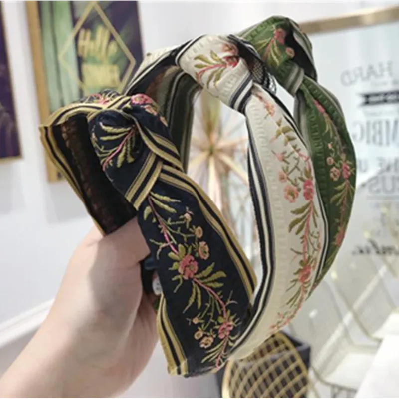 Embroidery Headband Women Flower Print Ribbon Hairband Top Knotted Bow Head Band for Adults Headwear Girls Hair Headband Bow 
Embroidery Headband Women Flower Print Ribbon Hairband Top Knotted Bow Head Band for Adults Headwear Girls Hair Headband Bow