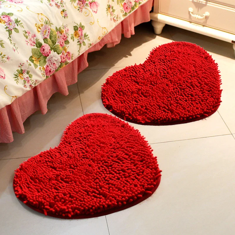 coral fleece Valentine's Day Sweet Red Heart-shaped Carpet Romantic Wedding Room Decorative Rug Couple Waterproof Floor Mat
coral fleece Valentine's Day Sweet Red Heart-shaped Carpet Romantic Wedding Room Decorative Rug Couple Waterproof Floor Mat